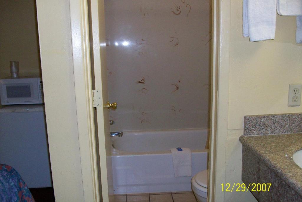Economy Inn Farmington Oda fotoğraf